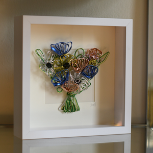 001 - Framed Bouquet