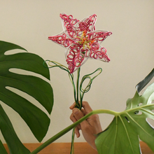 Load image into Gallery viewer, Pink Lily - Wire Flower